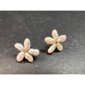 Vintage 14K Gold Freshwater Pearl Flower Stud Earrings No Backs